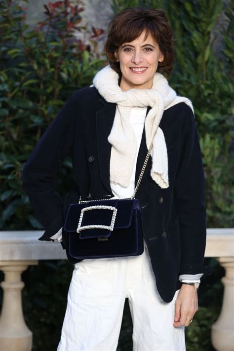 inès de la fressange chanel